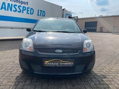 gebraucht Ford Fiesta Fun X+KLIMA+5 Türig+TÜV NEU