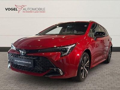Rot Neu 2025 Toyota Corolla Kombi | 32.330 €