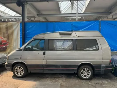 Gebraucht VW Transporter Basis 110 PS (80 kW) 1992 Silber Van