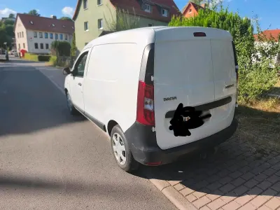 Gebraucht Dacia Dokker 95 PS (69 kW) 2017 Weiß Van / Kleinbus