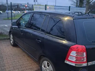 Gebraucht Opel Zafira Cosmo 116 PS (85 kW) 2008 Van / Kleinbus