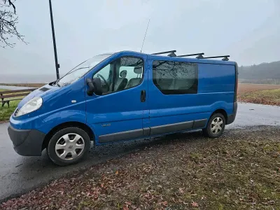 Gebraucht Renault Trafic 115 PS (84 kW) 2012 Blau Van / Kleinbus