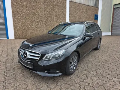 Gebraucht Mercedes E300 231 PS (169 kW) 2016 Schwarz Kombi