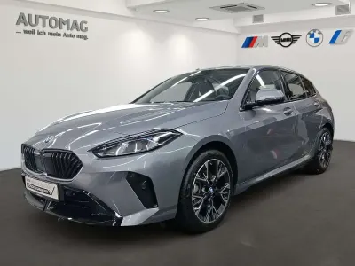 Gebraucht BMW 120 M Sport 170 PS (125 kW) 2025 Skyscraper grau Kleinwagen