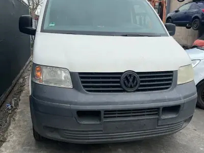 Gebraucht VW Transporter 150 PS (110 kW) 2007 Grau Van