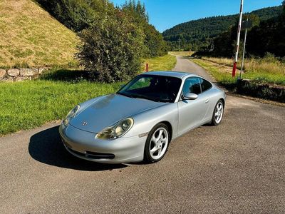 Porsche 911 Carrera 4