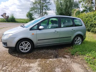 Gebraucht Ford Focus 116 PS (85 kW) 2005 Silber Limousine