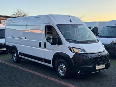 Gebraucht Peugeot Boxer 140 PS (102 kW) 2024 Weiß icy Van