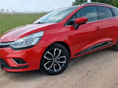 Occasion Renault Clio GrandTour 90 ch (66 kW) 2018 Rouge Break