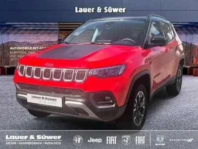 Gebraucht Jeep Compass 241 PS (177 kW) 2023 Rot SUV