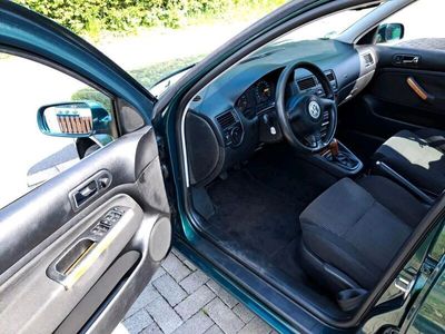 gebraucht VW Bora 2,3L V5 - Top gepflegt