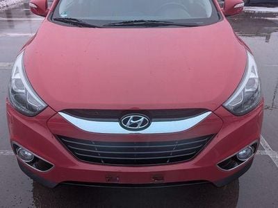 Rot Gebraucht 2015 Hyundai ix35 SUV | 14.100 € (Fairer Preis)