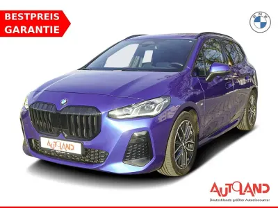 Gebraucht BMW 220 Active Tourer M Sport 170 PS (125 kW) 2022 Portamino blau metallic Van / Kleinbus