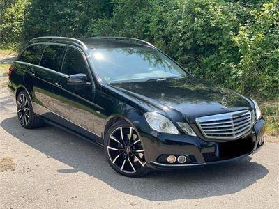 Mercedes E300