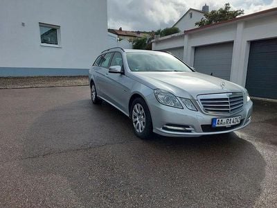 Usata Mercedes E220 170 CV (125 kW) 2010 Argento Berlina