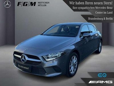 Gebraucht Mercedes A250 Style 218 PS (160 kW) 2022 Metalliclack mountaingrau Limousine