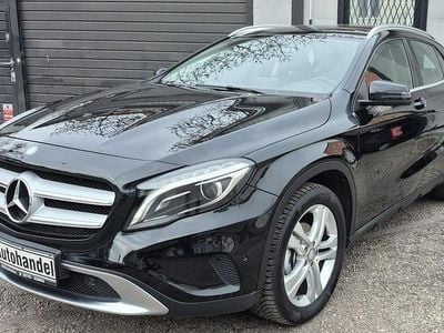 Gebraucht Mercedes GLA200 156 PS (114 kW) 2016 Schwarz SUV