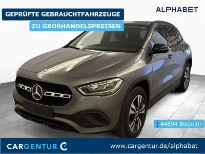 Gebraucht Mercedes GLA200 Progressive 150 PS (110 kW) 2023 Grau SUV