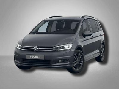 Neu VW Touran Life 150 PS (110 kW) 2026 Delfingrau metallic Van / Kleinbus