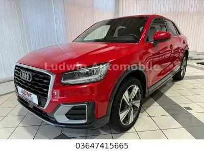 Gebraucht Audi Q2 Design 150 PS (110 kW) 2016 Rot SUV