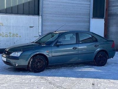 Gebraucht Ford Mondeo 145 PS (106 kW) 2002 Grün Limousine