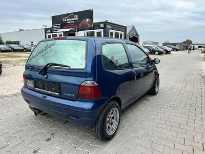 Verkauft Renault Twingo 1.2 ALUFELGEN,., gebraucht 1997, 127.000 km in  Bayern - Augsburg