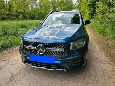 Mercedes GLB250