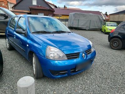 gebraucht Renault Clio  Top gepflegt