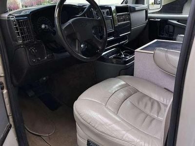 Gebraucht Chevrolet Express 299 PS (219 kW) 2006 Silber Van