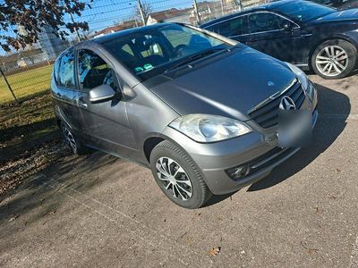 Gebraucht Mercedes A150 95 PS (69 kW) 2008 Silber Kleinwagen