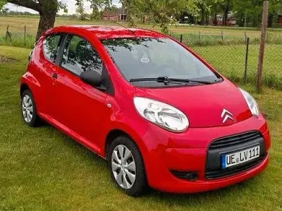 Gebraucht Citroën C1 68 PS (50 kW) 2011 Rot Kleinwagen