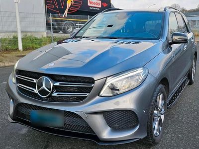 Gebraucht Mercedes GLE350 AMG line 258 PS (189 kW) 2016 Grau SUV