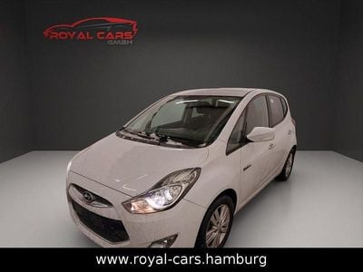 Gebraucht Hyundai ix20 90 PS (66 kW) 2010 Weiß Kleinwagen