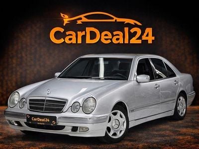 Silber Gebraucht 1999 Mercedes E240 Elegance Limousine | 4.999 €
