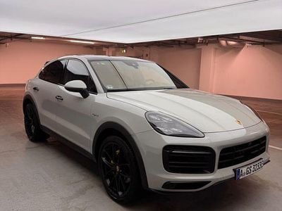 Gebraucht Porsche Cayenne 462 PS (339 kW) 2021 Grau SUV