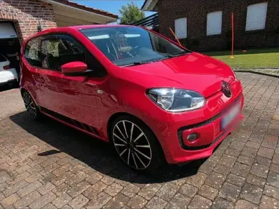 Gebraucht VW up! 75 PS (55 kW) 2012 Rot Kleinwagen