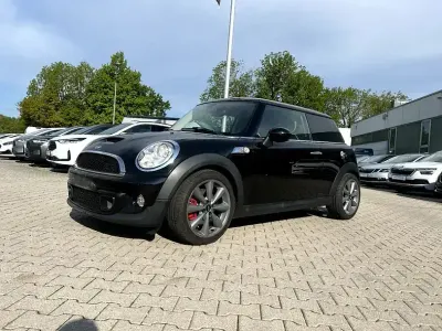 Używany Mini Cooper S 184 KM (135 kW) 2014 Czarny Hatchback