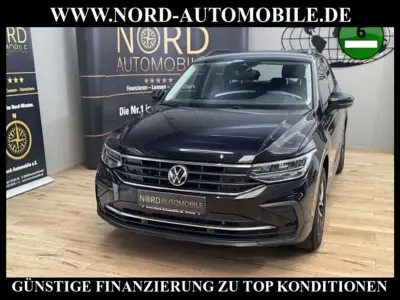 Second-hand VW Tiguan Life 150 CP (110 kW) 2023 Negru SUV