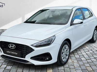 Weiß Neu 2025 Hyundai i30 Comfort Kleinwagen | 23.169 € (Etwas zu teuer)