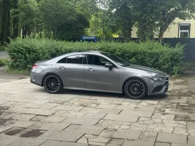 Gebraucht Mercedes CLA250 224 PS (164 kW) 2019 Grau Coupé