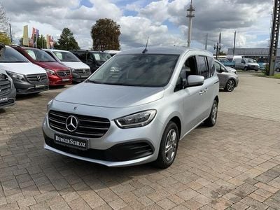 Mercedes T180
