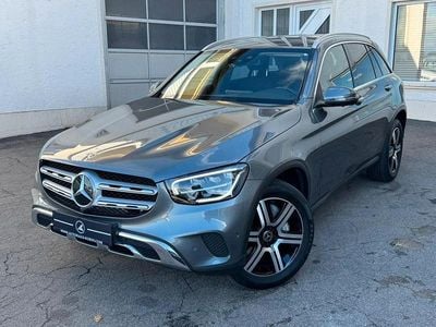 Mercedes GLC300e