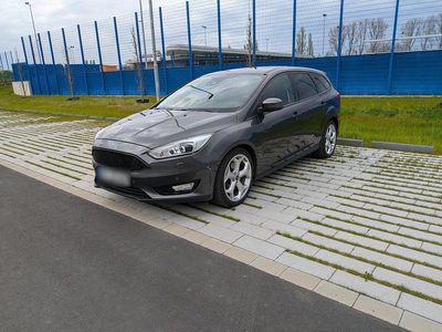 Gebraucht Ford Focus Titanium 150 PS (110 kW) 2017 Grau Kombi