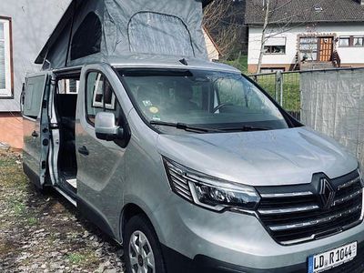Gebraucht Renault Trafic 110 PS (80 kW) 2024 Grau Van / Kleinbus