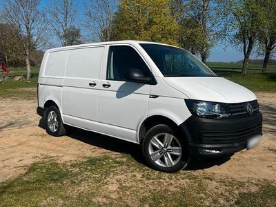 Usata VW Transporter 140 CV (102 kW) 2015 Bianco Furgone
