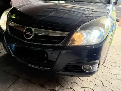 Gebraucht Opel Signum 184 PS (135 kW) 2006 Blau Kleinwagen