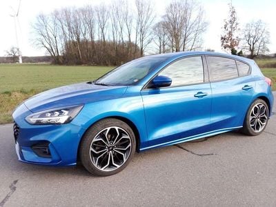 Second-hand Ford Focus ST-Line 125 CP (91 kW) 2020 Albastru Berlinǎ