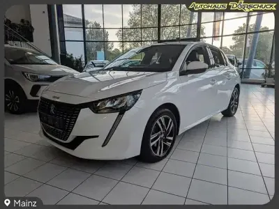 Gebraucht Peugeot 208 Allure 115 PS (84 kW) 2020 Weiß (blanc banquise) Kleinwagen