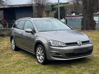 Gebraucht VW Golf VII Highline 150 PS (110 kW) 2014 Kombi