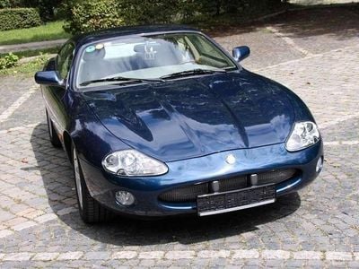 Gebraucht Jaguar XK 284 PS (208 kW) 2001 Blau Coupé